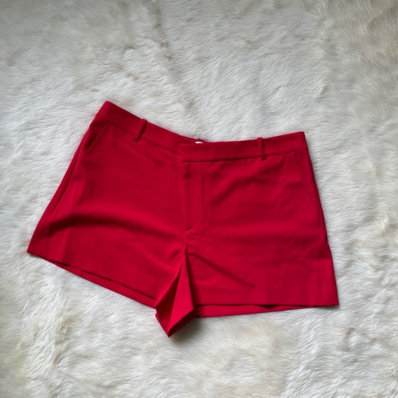 Final Price! Alice + Olivia Dawson V Drop Waist Shorts, Size 14 Red - Picture 9 of 12